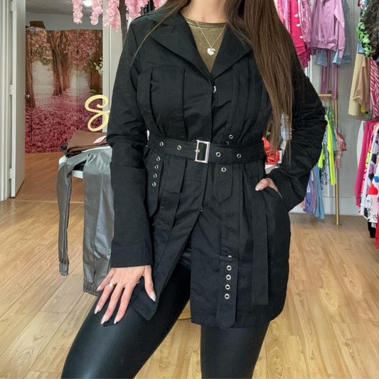 Chaqueta Manga Larga con Cinturón