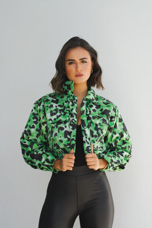 Women's Cropped Front Two Pocket Snap Quilted Padding Bomber Jacket Leopard